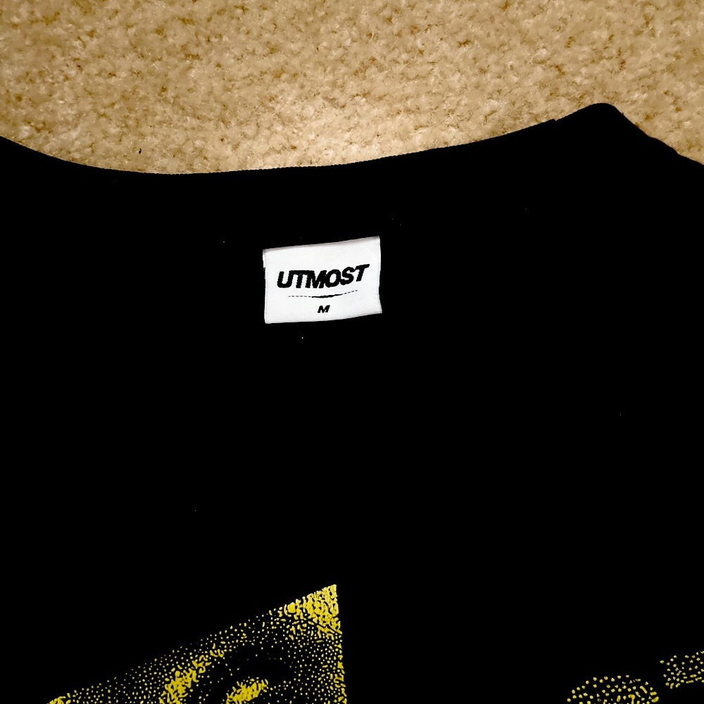 Utmost.Co skate shirt, Medium shirt